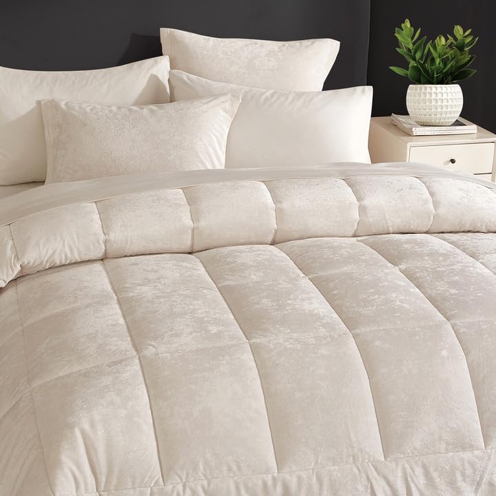 HYPREST Velvet Comforter Set, 3 Pcs Luxury King Size Bedding, Ultra Soft Cream White, Model HY3102-WK