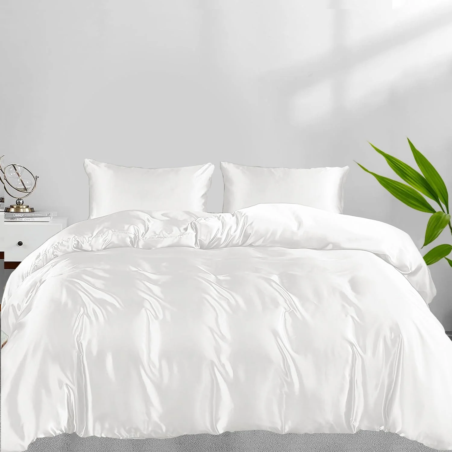 Linenwalas White Duvet Cover Set Queen Size - Rayon Derived From Bamboo, Soft Silky, Cooling Comforter Cover, 3 Pieces Sets With